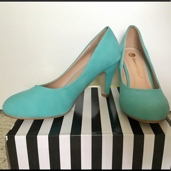 🖤NWB Mint Heels🖤 - Picture 3 of 6